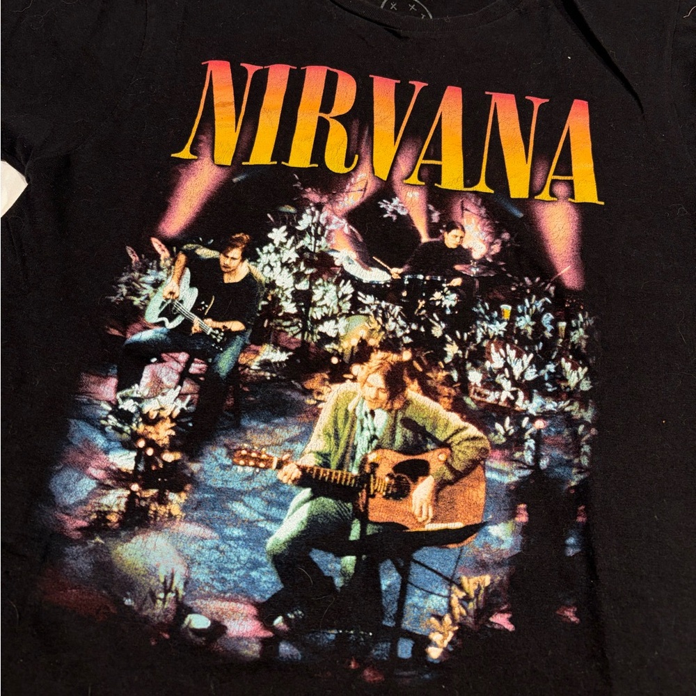 Nirvana shirt small